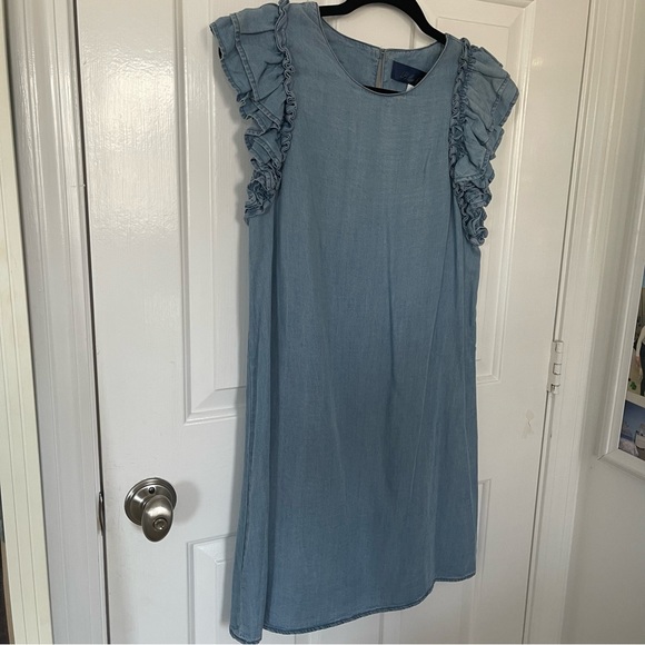 NWT Francesca’s Blue Rain denim/chambray knee knee length dress - Picture 3 of 13